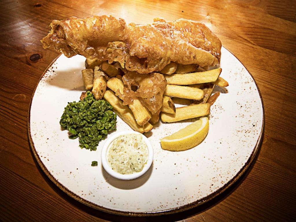 The White Bear Hotel Shipston-on-Stour ภายนอก รูปภาพ
